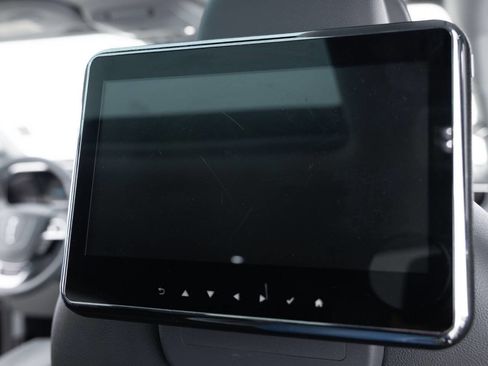 Used 2018 Lincoln Navigator Reserve w/ Technology Package image 32