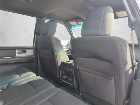 Used 2017 Ford Expedition EL XLT image 15