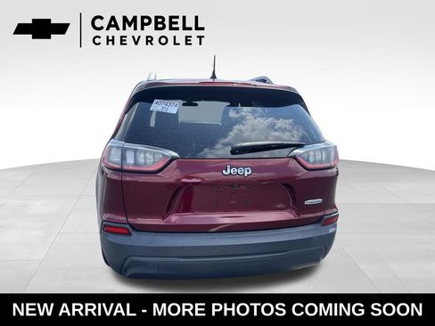 Used 2019 Jeep Cherokee Latitude w/ Popular Appearance Group FWD image 4