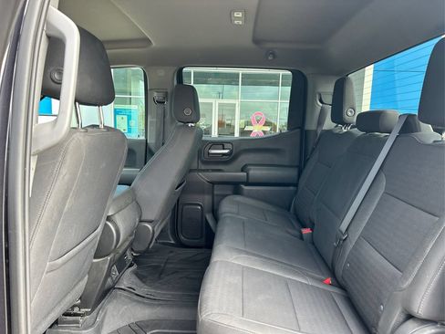 Used 2023 Chevrolet Silverado 1500 Custom AWD/4WD image 10
