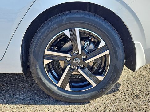 New 2025 Nissan Sentra SV w/ All-Weather Package image 13