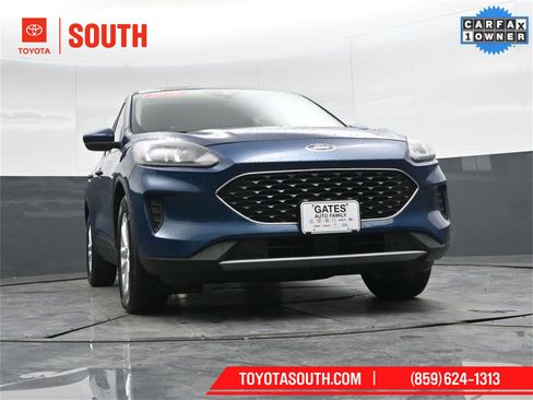 Used 2020 Ford Escape SE image 46