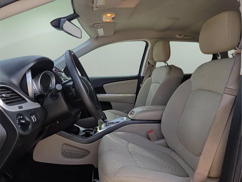 Used 2020 Dodge Journey SE FWD image 15
