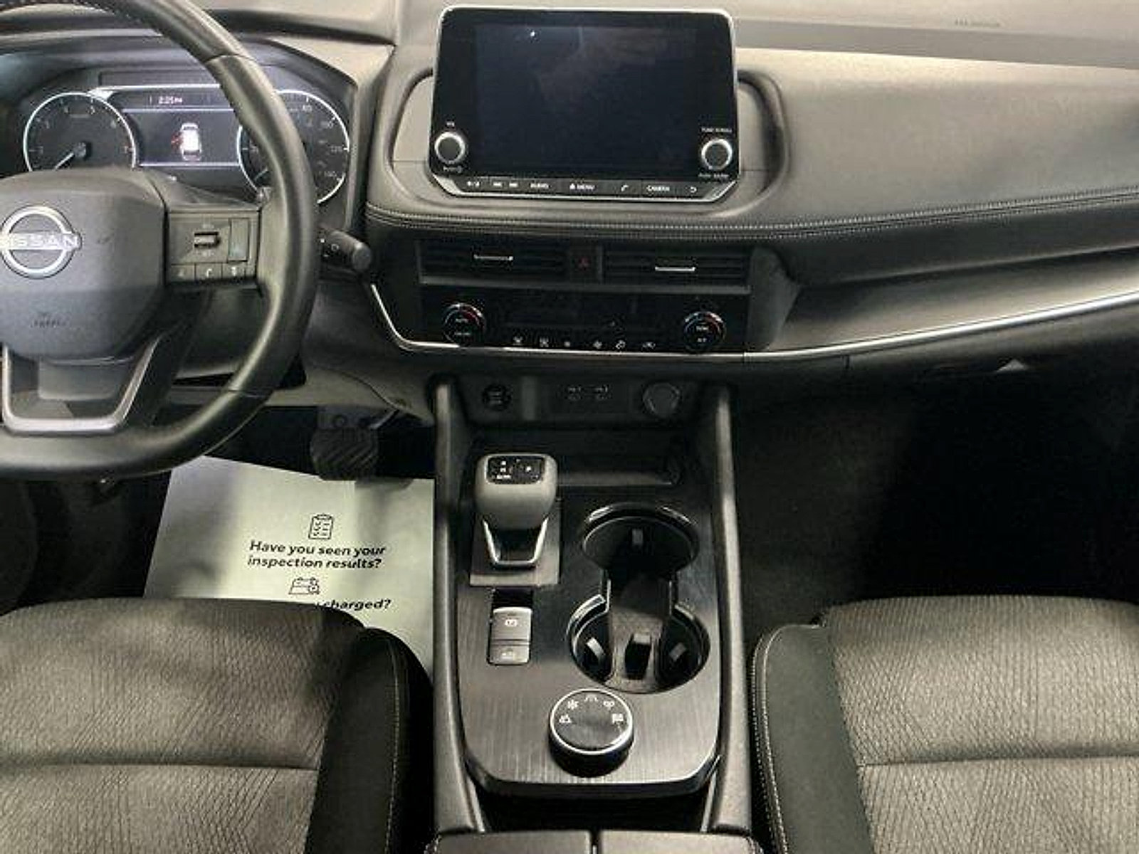 Used 2025 Nissan Rogue SV AWD/4WD image 11