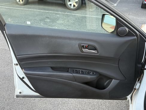 Used 2015 Acura ILX w/ Technology Package image 10