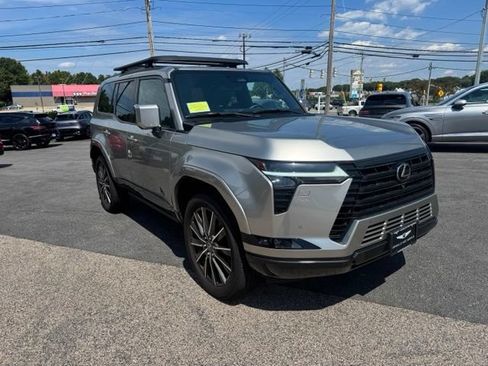 Used 2024 Lexus GX 550 AWD/4WD image 17