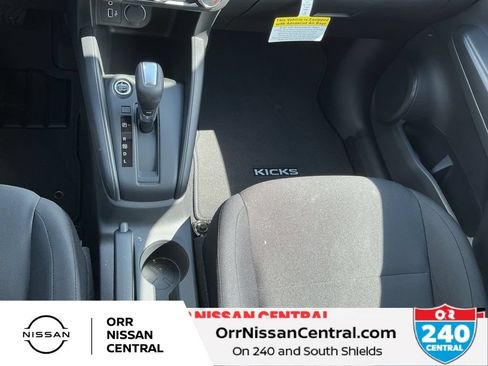 Used 2025 Nissan Kicks Play S FWD image 25