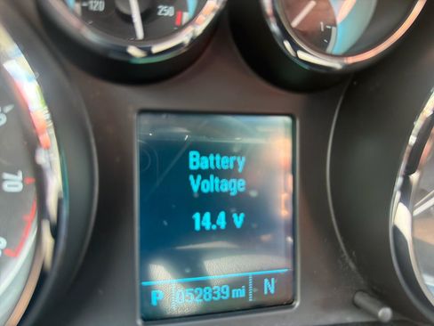 Used 2016 Buick Verano Premium FWD image 19