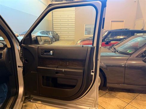 Used 2019 Ford Flex Limited image 68