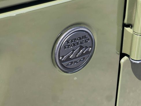 Used 2022 Jeep Wrangler Sport AWD/4WD image 6