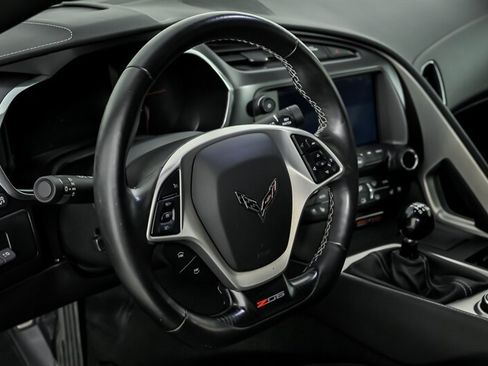 Used 2018 Chevrolet Corvette Z06 RWD image 23