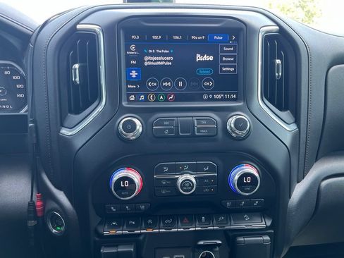 Used 2021 GMC Sierra 1500 AT4 w/ Technology Package AWD/4WD image 15
