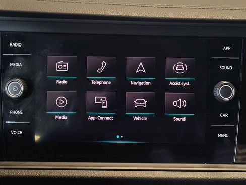 Used 2021 Volkswagen Jetta SEL image 25