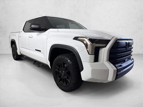 Used 2022 Toyota Tundra SR5 w/ SR5 Premium Package AWD/4WD image 1
