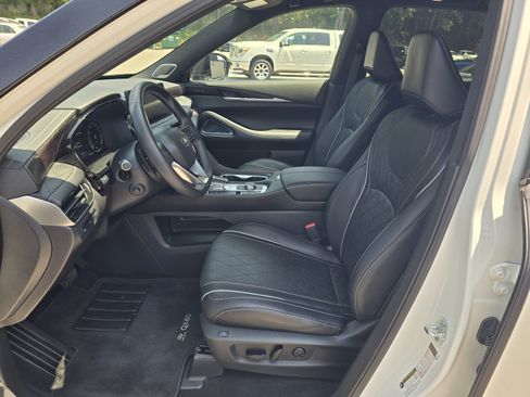 Used 2025 INFINITI QX60 Autograph w/ Cargo Package AWD/4WD image 13