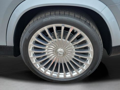 New 2026 Mercedes-Benz Maybach GLS 600 4MATIC image 36
