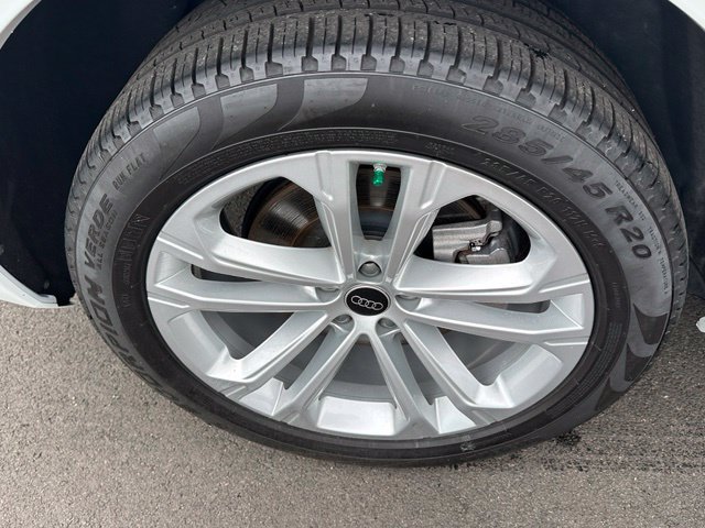 Used 2025 Audi Q7 3.0T Premium Plus AWD/4WD image 8