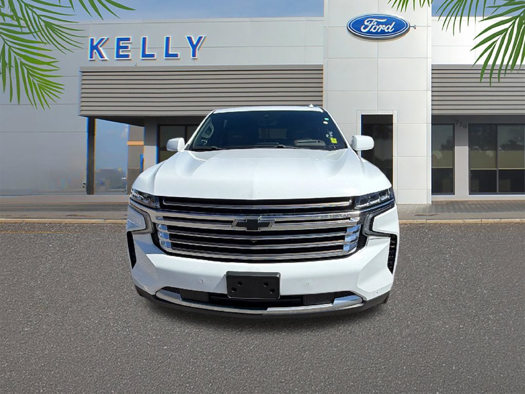 Used 2024 Chevrolet Suburban High Country w/ Advanced Technology Package AWD/4WD image 2
