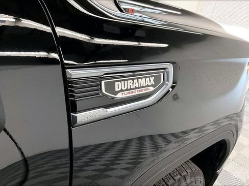 Used 2026 GMC Sierra 1500 AT4 w/ AT4 Premium Package AWD/4WD image 11