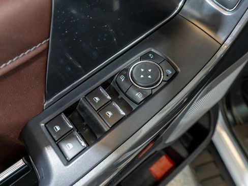 Used 2022 Ford F150 Lariat w/ Equipment Group 502A High image 16