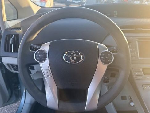 Used 2015 Toyota Prius Two image 16