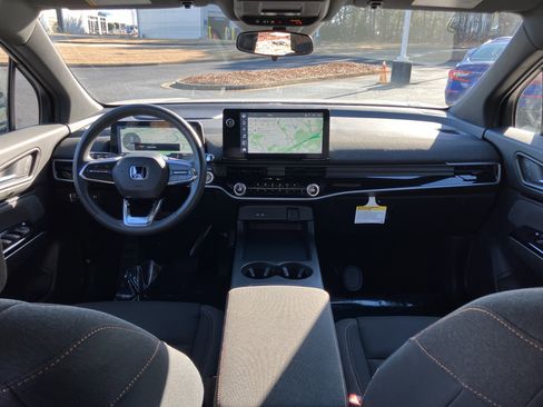 Used 2024 Honda Prologue EX image 32