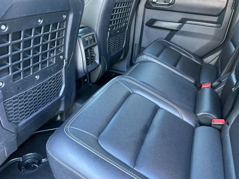 Certified 2025 Ford Bronco Badlands image 11