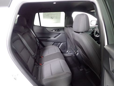 New 2026 Chevrolet Equinox LT FWD image 31
