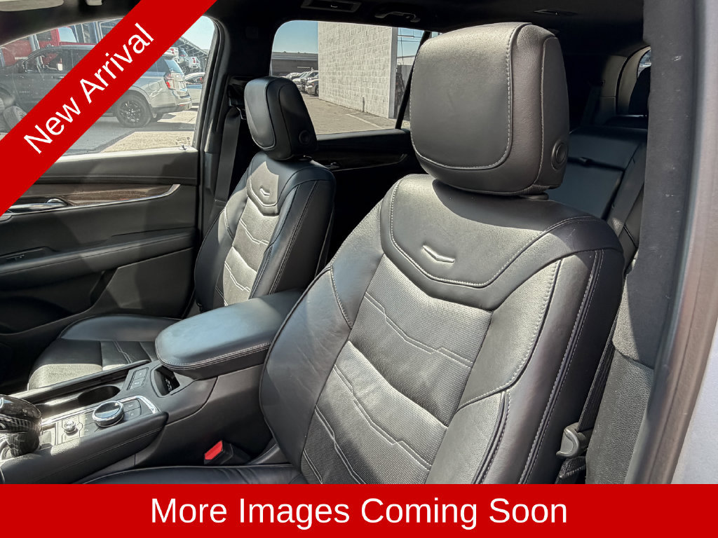 Used 2020 Cadillac XT6 Premium Luxury w/ Platinum Package AWD/4WD image 13