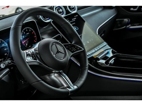 New 2026 Mercedes-Benz GLC 300 4MATIC image 10
