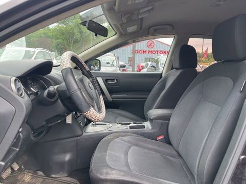 Used 2013 Nissan Rogue S AWD/4WD image 12