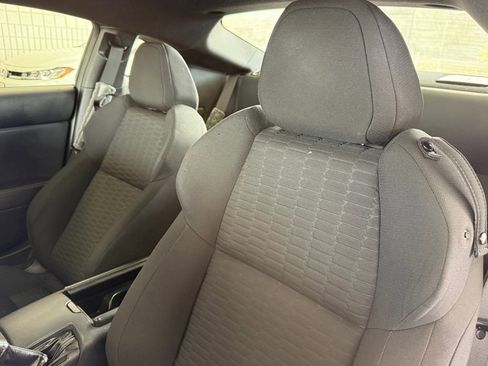 Used 2022 Toyota GR86 w/ ALL Weather Mat Package (TMS) RWD image 14