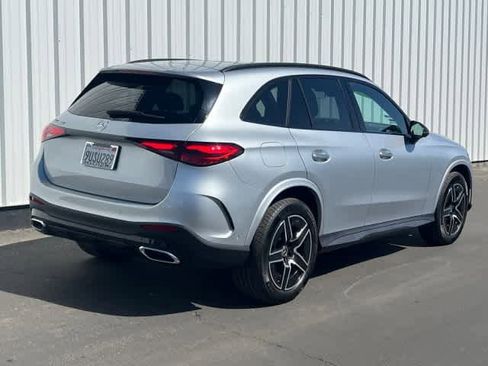 Used 2025 Mercedes-Benz GLC 300 image 6