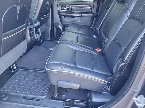 Used 2022 RAM 3500 Limited image 17