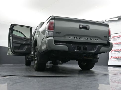 Used 2023 Toyota Tacoma TRD Sport image 30