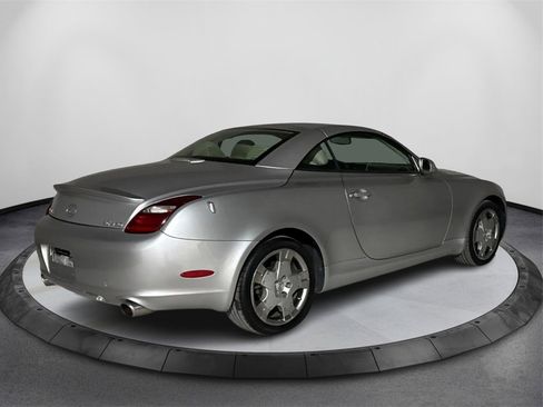 Used 2008 Lexus SC 430 Convertible image 5