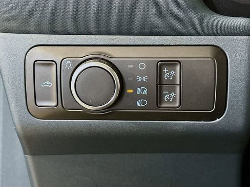 New 2026 Ford Maverick XLT image 25