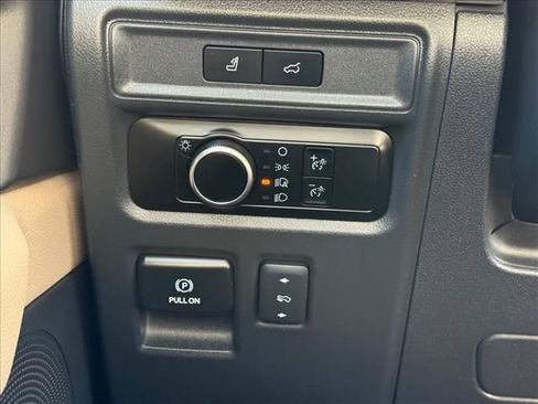 Certified 2024 Ford Expedition Max XLT RWD image 24