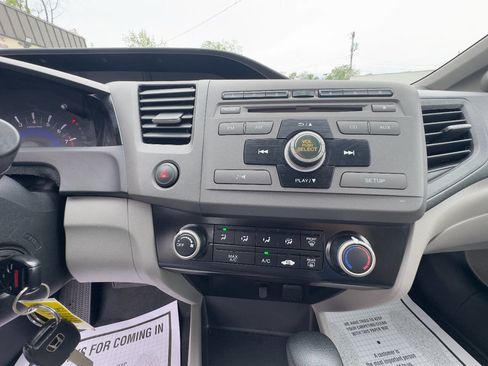 Used 2012 Honda Civic LX image 19