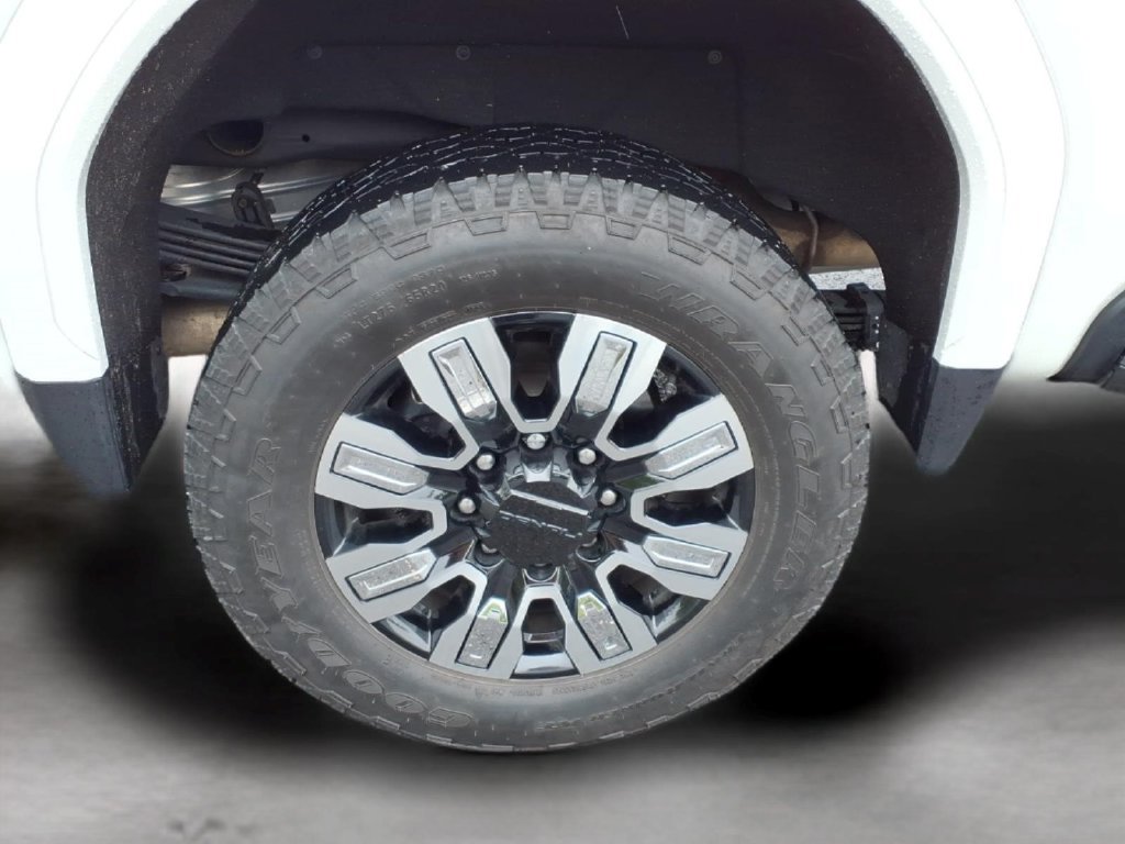 Used 2025 GMC Sierra 2500 Denali w/ Denali Reserve Package AWD/4WD image 34