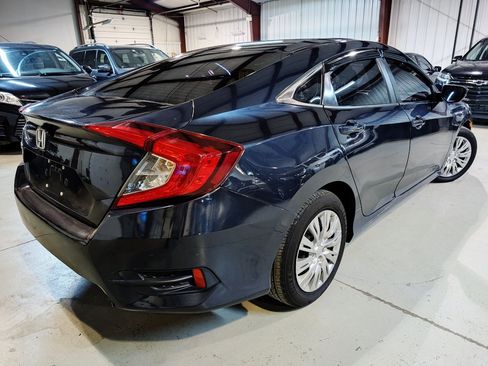 Used 2020 Honda Civic LX image 8