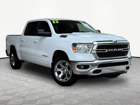 Used 2022 RAM 1500 Big Horn AWD/4WD image 3