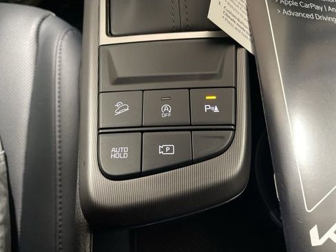 New 2026 Kia Sportage EX w/ EX Panorama Roof Package image 34