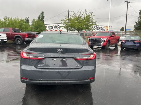 Used 2025 Toyota Camry LE w/ Convenience Package AWD/4WD image 5