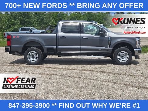 New 2026 Ford F250 XLT w/ XLT Premium Package AWD/4WD image 2