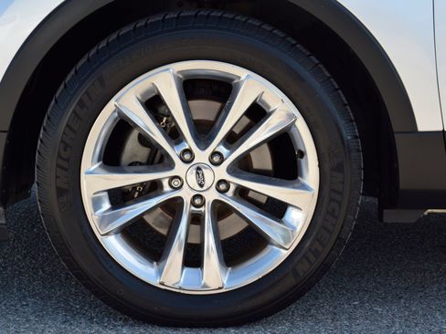Used 2018 Ford Explorer Limited FWD image 26