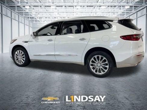 Used 2021 Buick Enclave Premium w/ Sun and Sites Package image 7