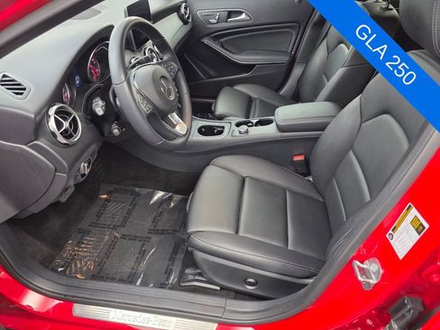 Used 2020 Mercedes-Benz GLA 250 image 9
