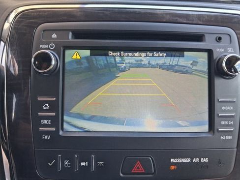 Used 2016 Buick Enclave Leather AWD/4WD image 27