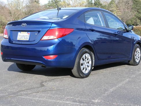 Used 2016 Hyundai Accent SE FWD image 6